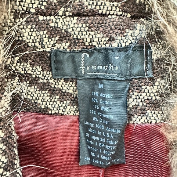 vintage frenchi chevron patterned coat with fur collar - Picture 8 of 10